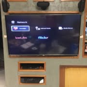 Al Abdo Villa (2) Compact Speakers