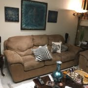 Al Abdo Villa (3) Compact Speakers