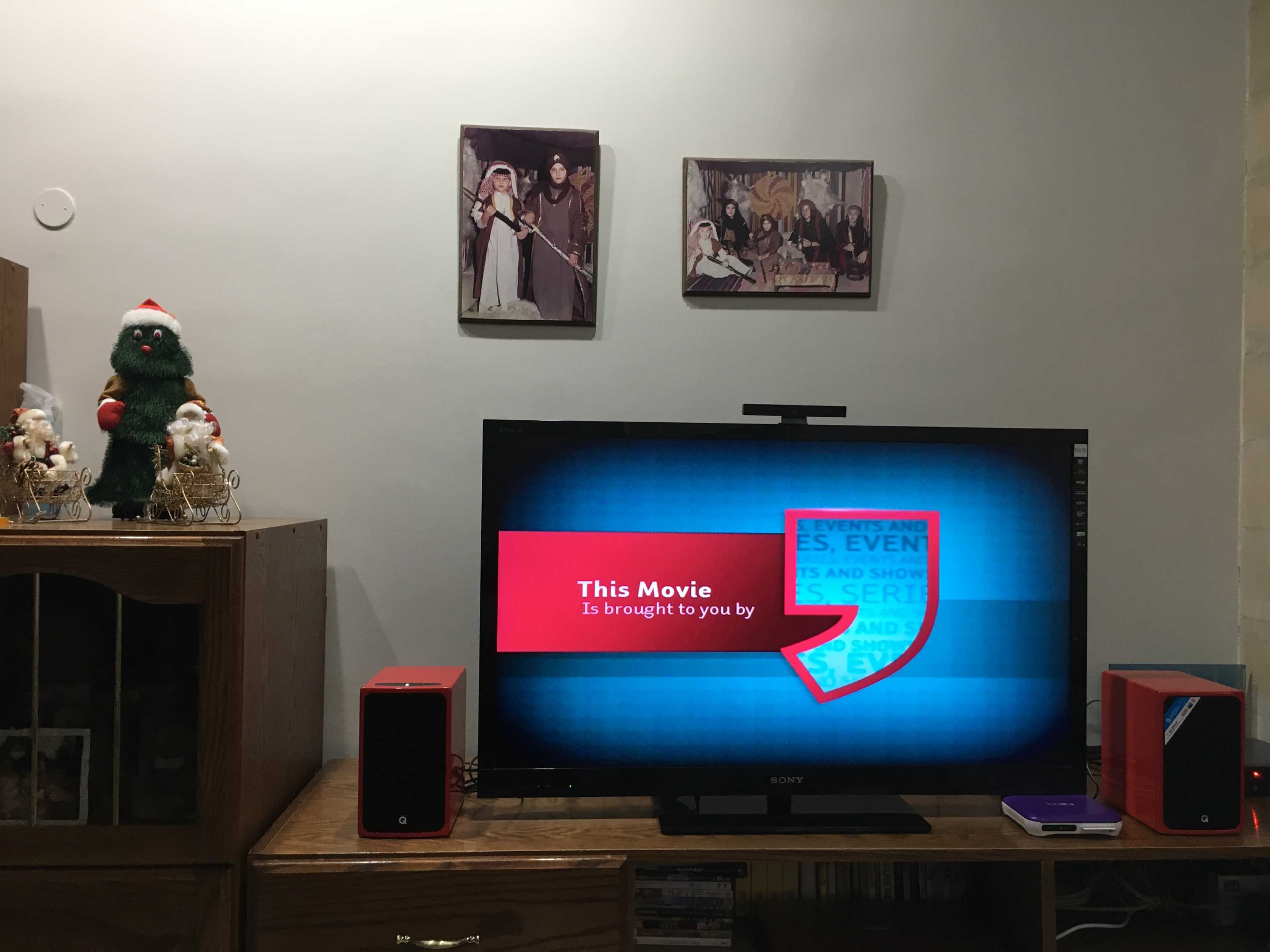 Kakish's Home (2) Powered Speakers