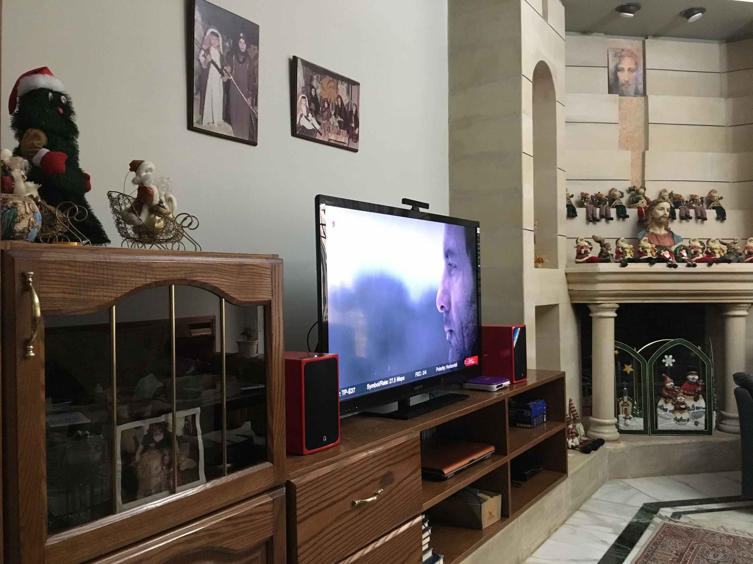 Kakish's Home (3) Powered Speakers