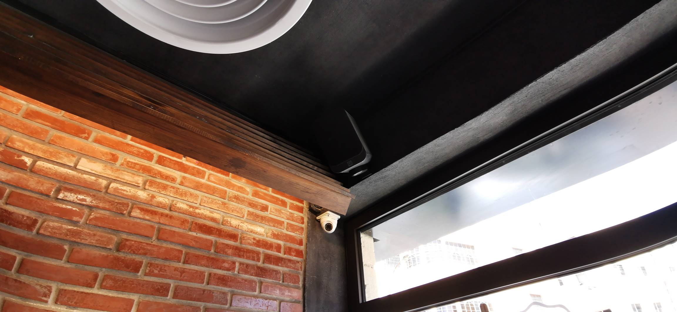 Wingers Webdeh Branch (4) High Quality Clear Music